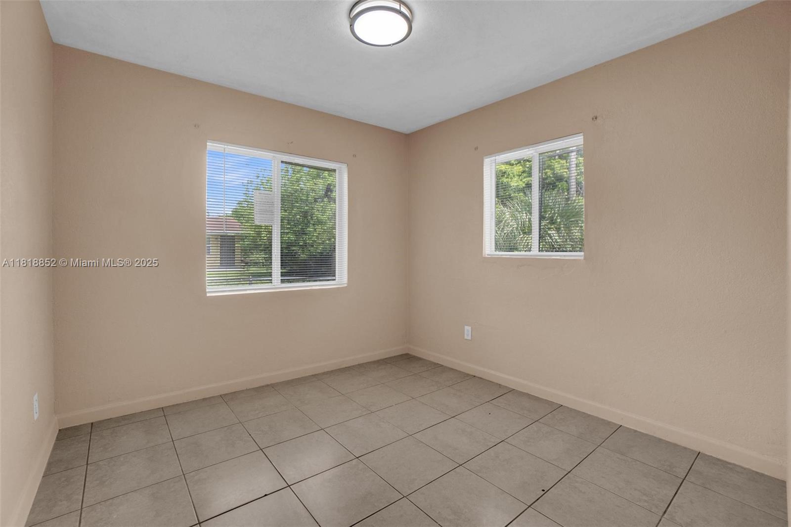 2201 NW 7th Ct