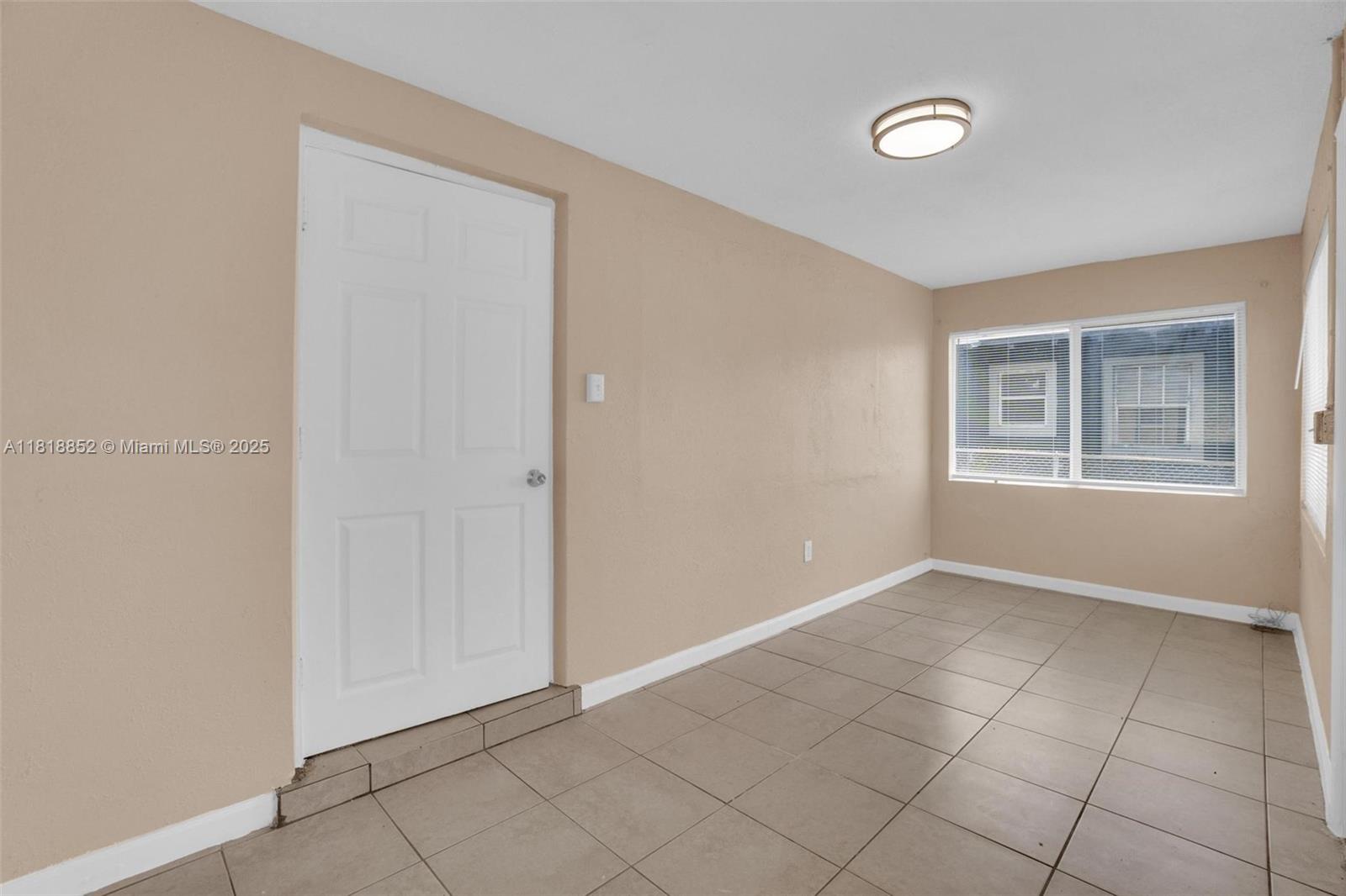 2201 NW 7th Ct