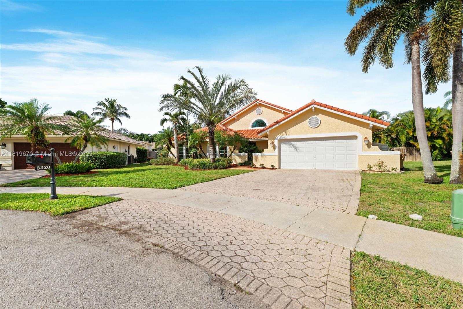 3320 Maple Ln