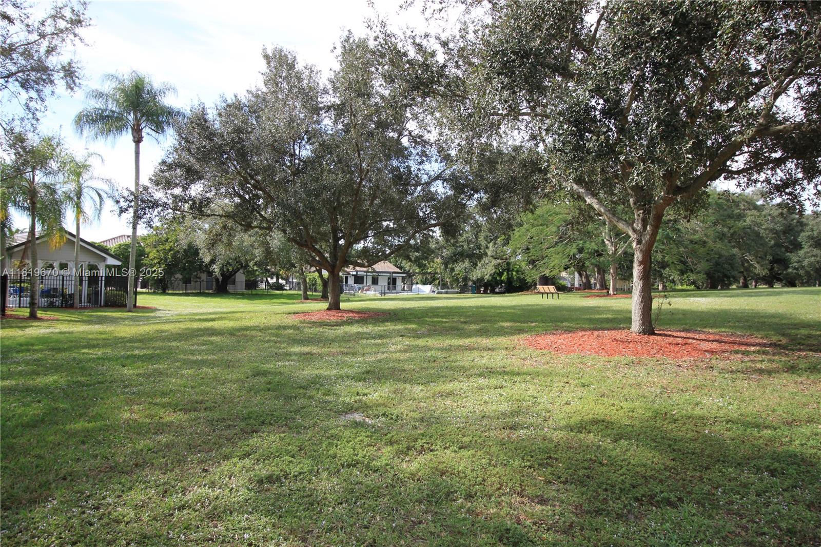 3320 Maple Ln