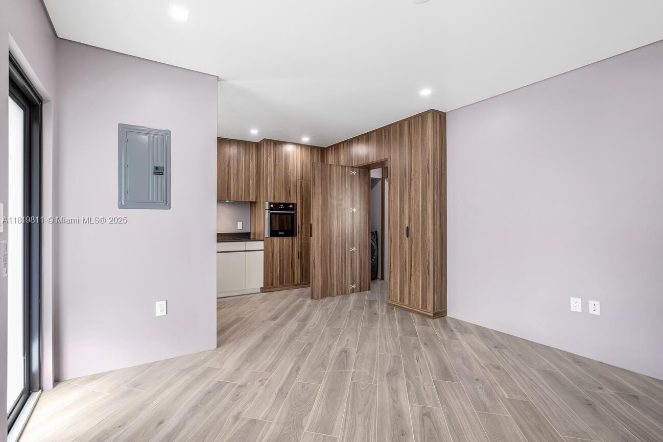 8931 NE 2nd Ave # N2