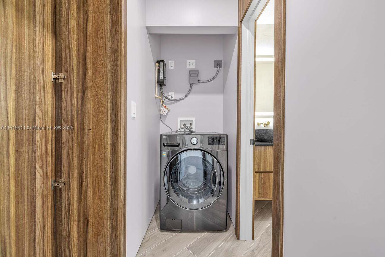 8931 NE 2nd Ave # N2