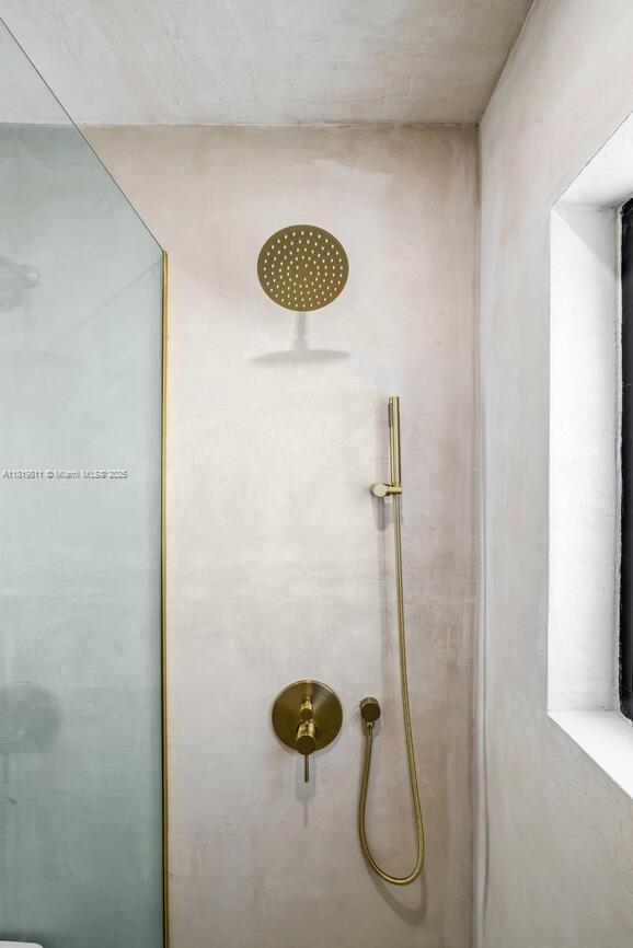 8931 NE 2nd Ave # N2