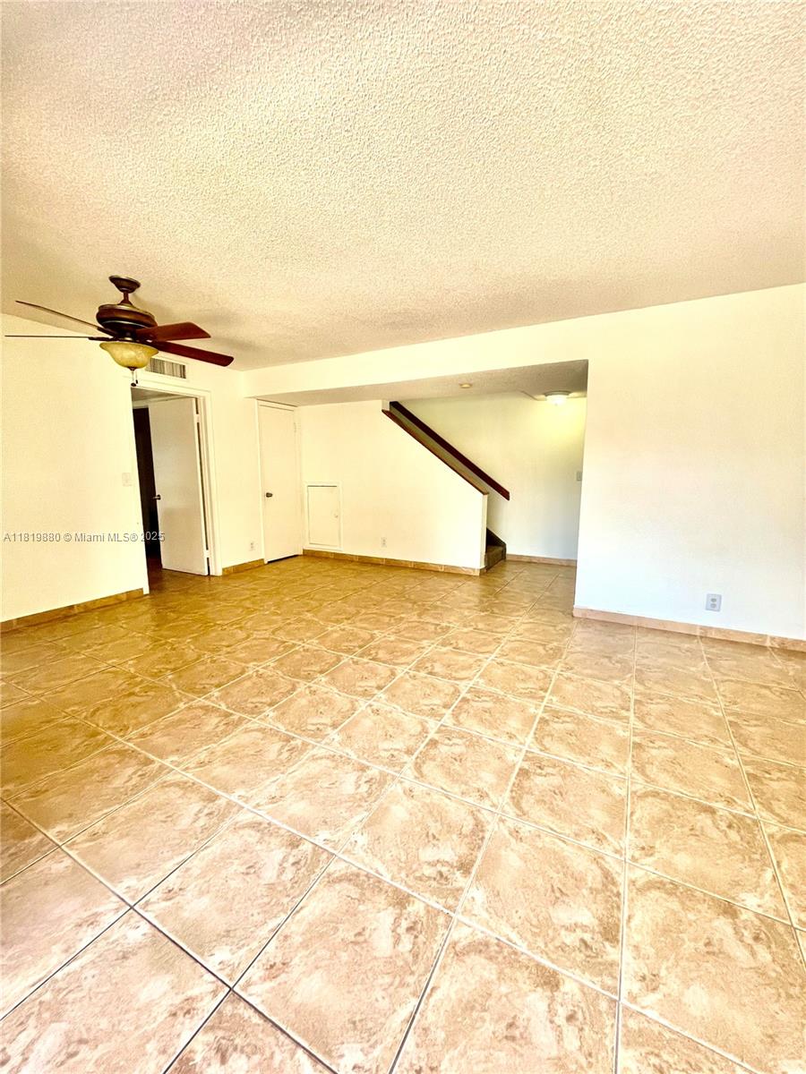3814 NW 23rd Ct