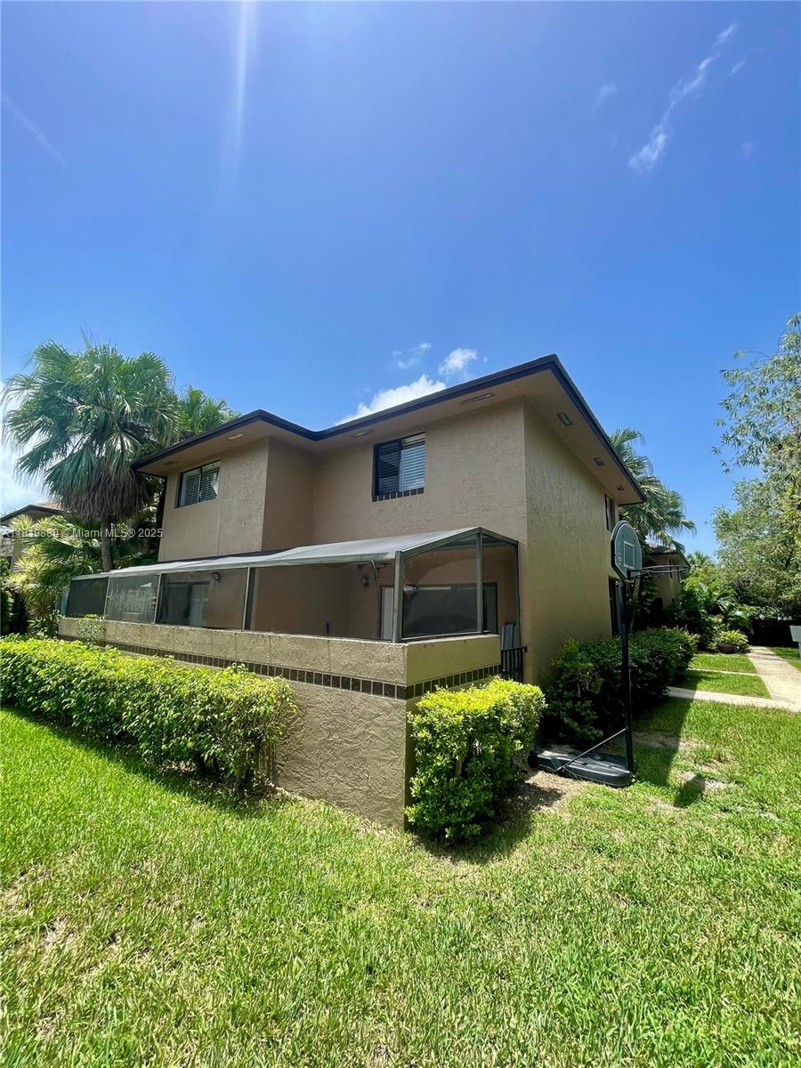 3814 NW 23rd Ct