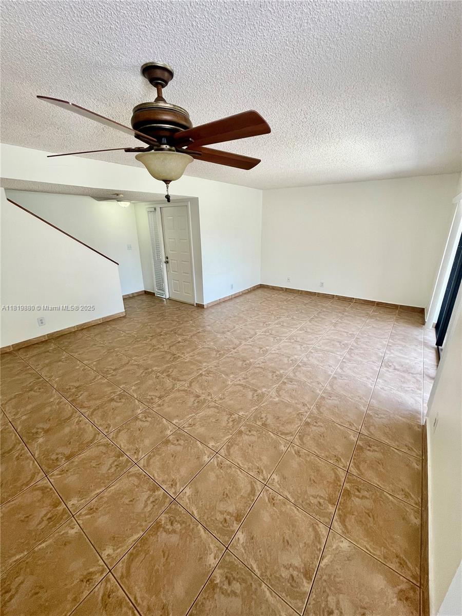 3814 NW 23rd Ct