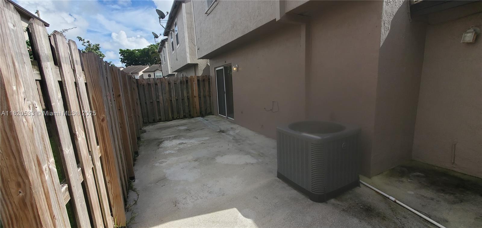 3937 NW 122nd Ter
