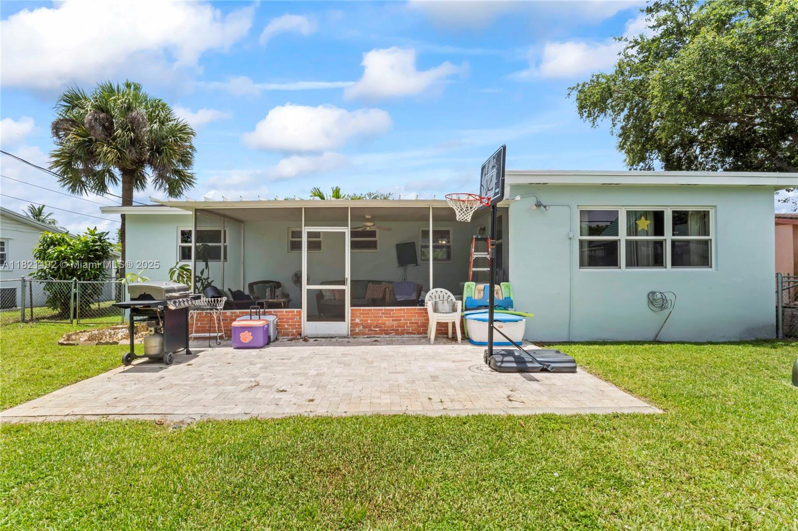 3141 SW 20th Ct