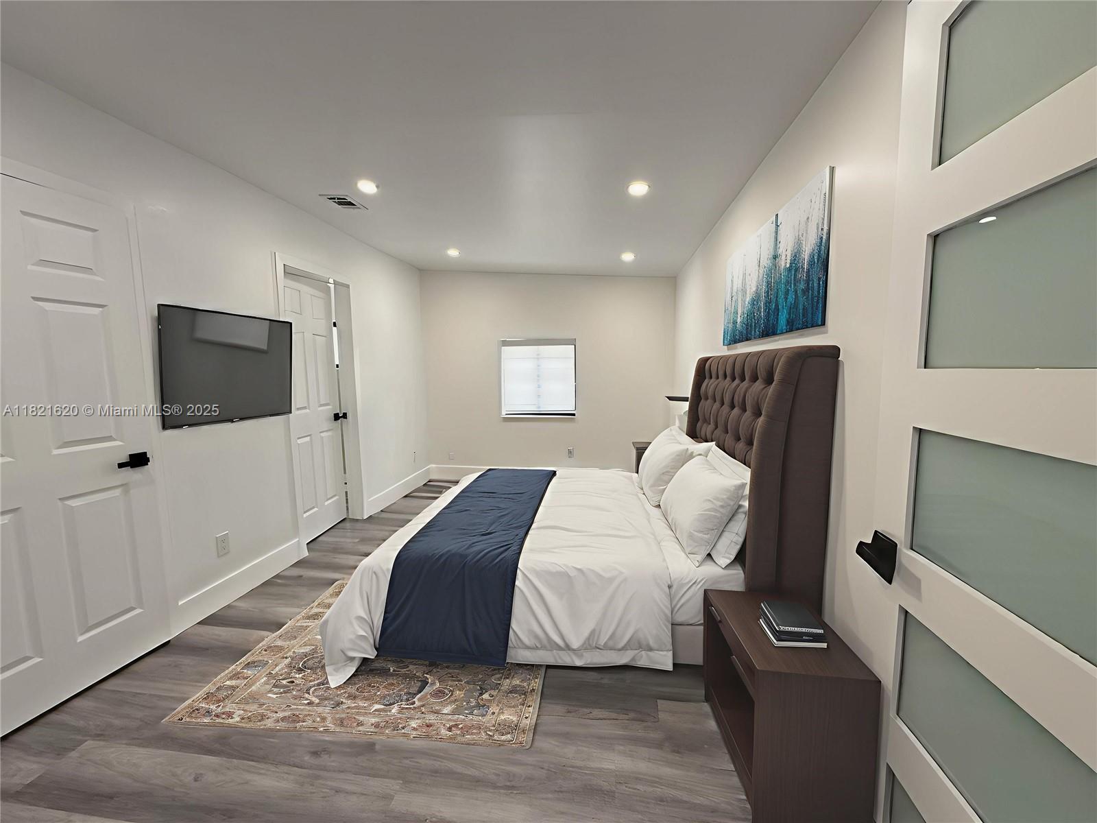 240 SW 55th Ave