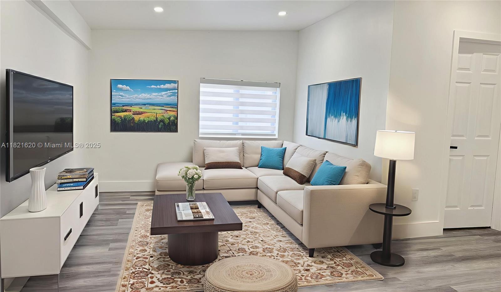 240 SW 55th Ave