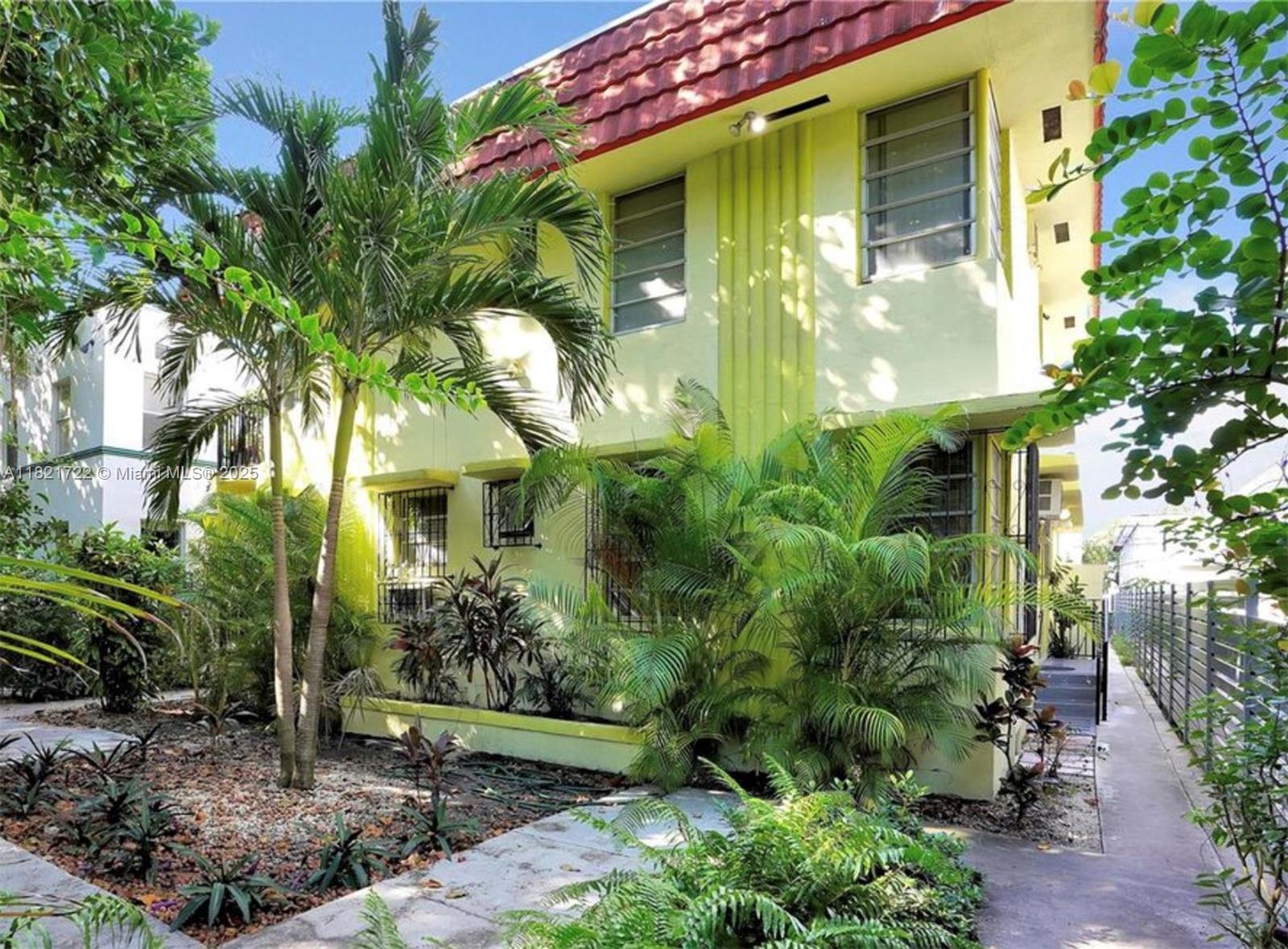 734 Meridian Ave # 4R