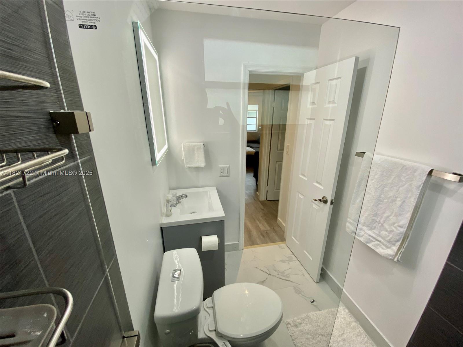 734 Meridian Ave # 4R