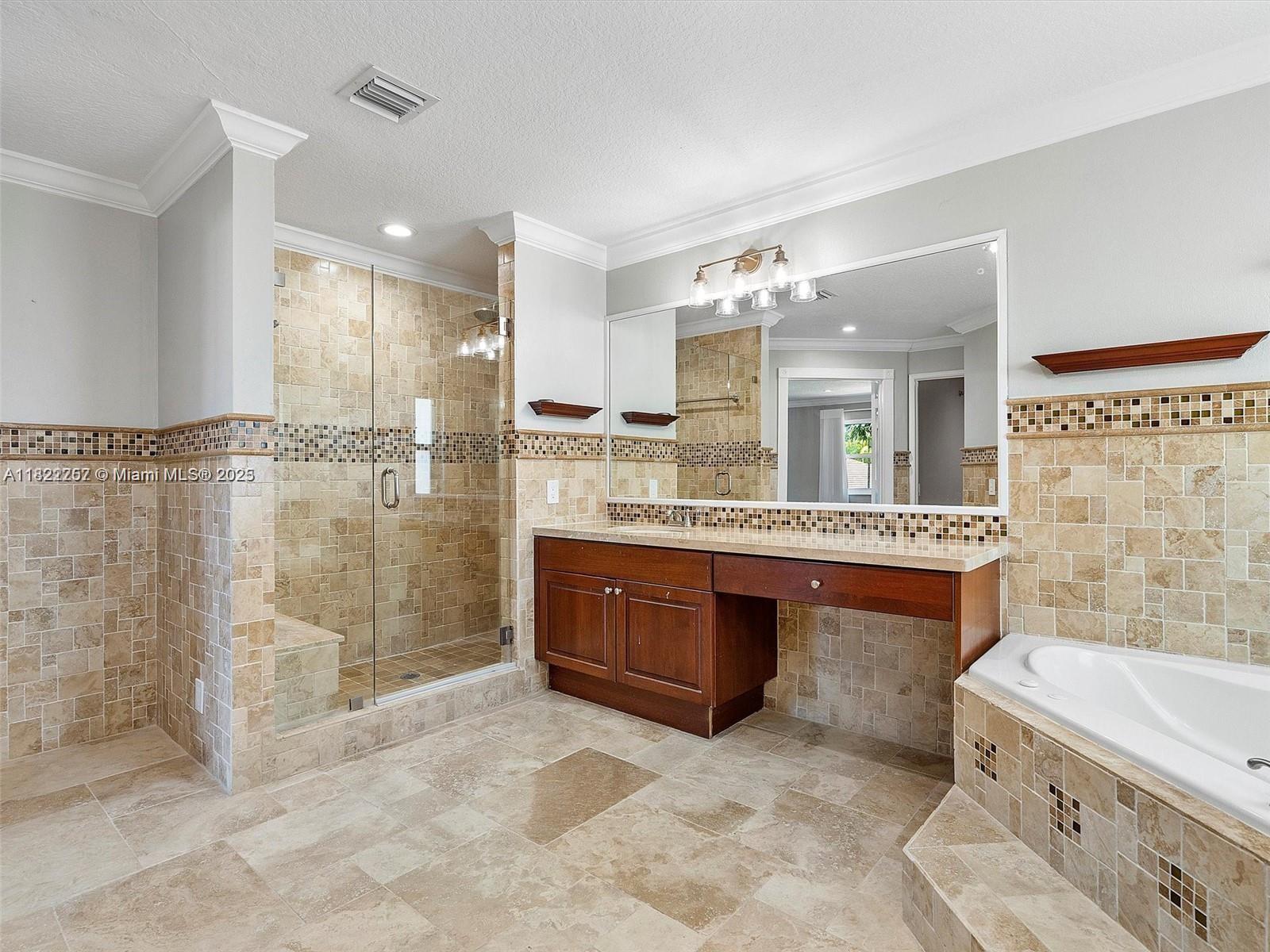 1175 Peregrine Way
