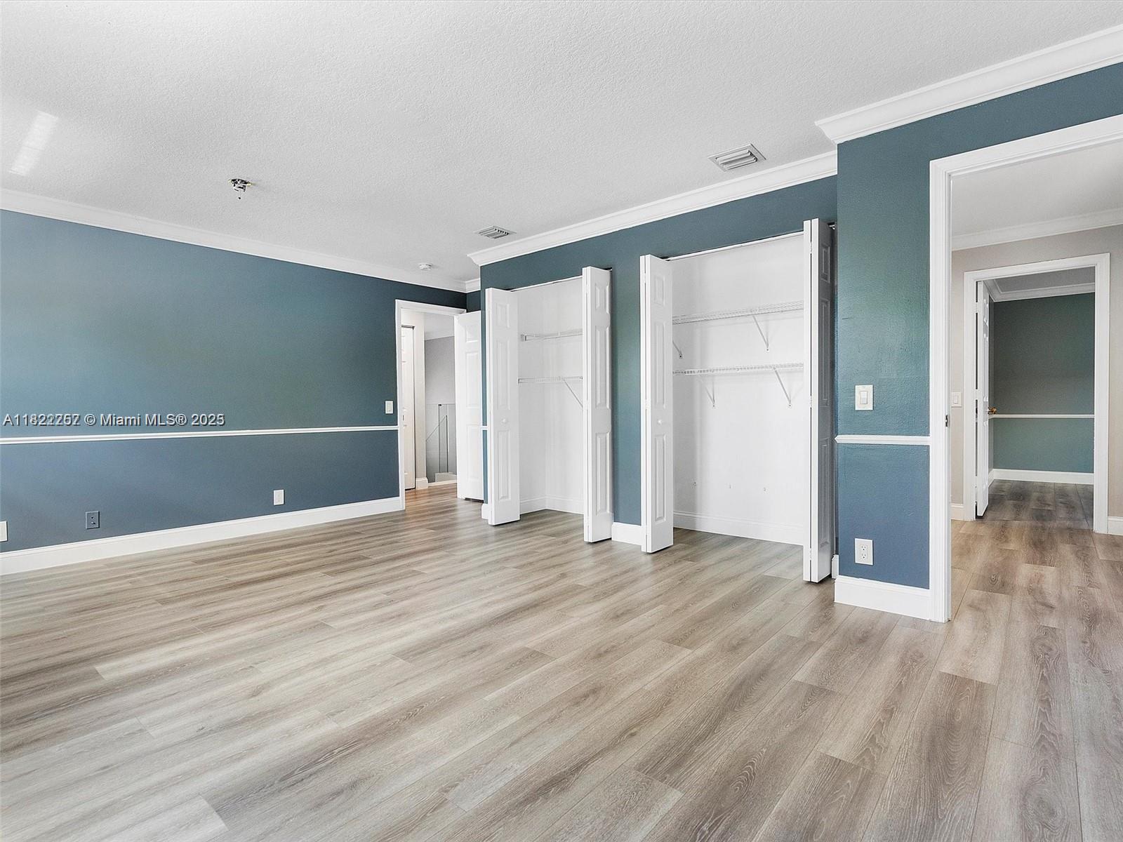 1175 Peregrine Way