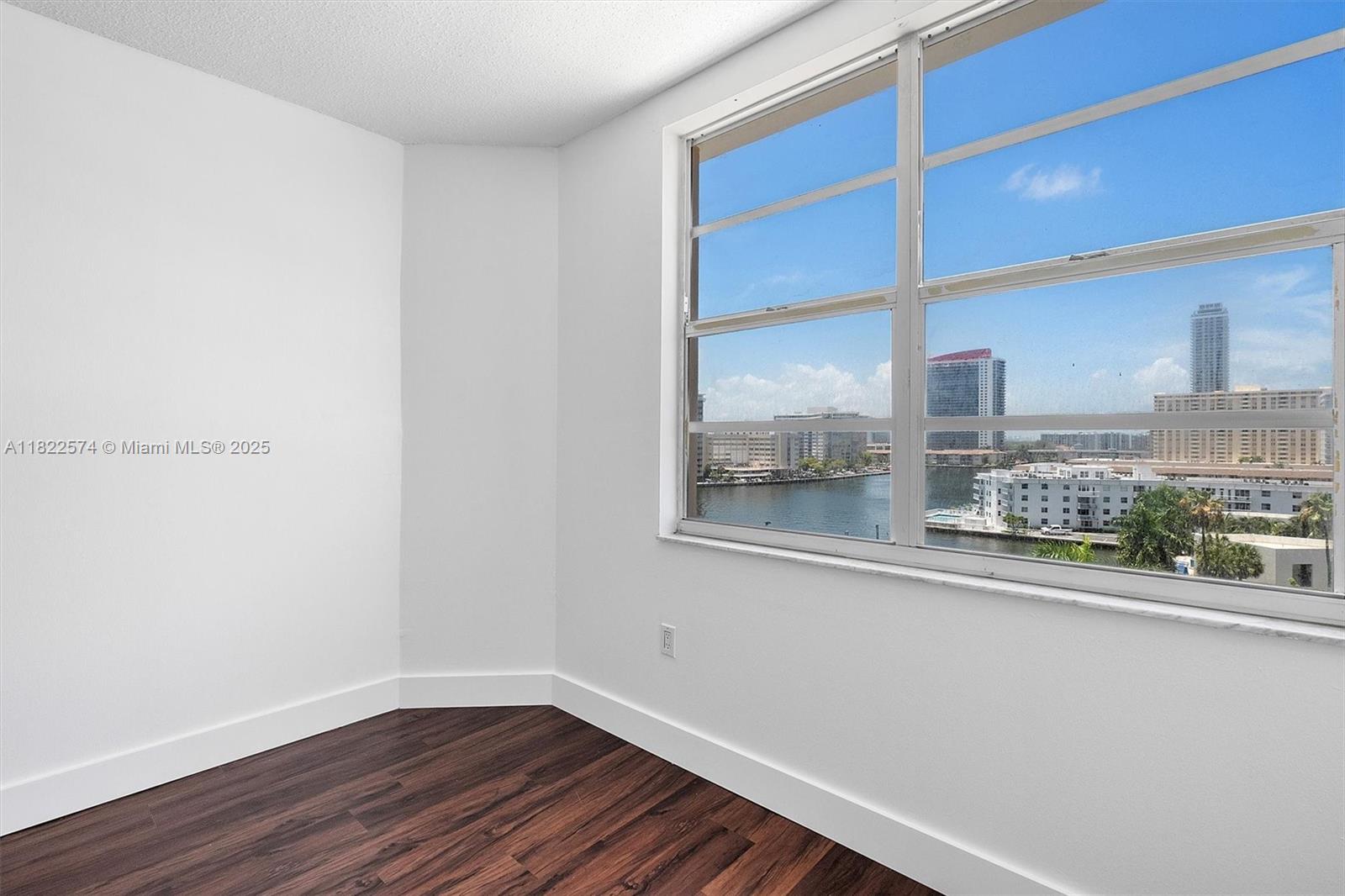 1965 S Ocean Dr # 6Q