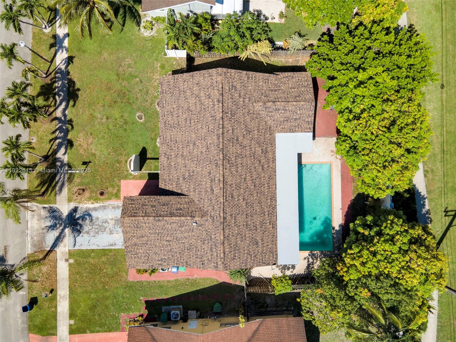 7220 NW 44th Ct