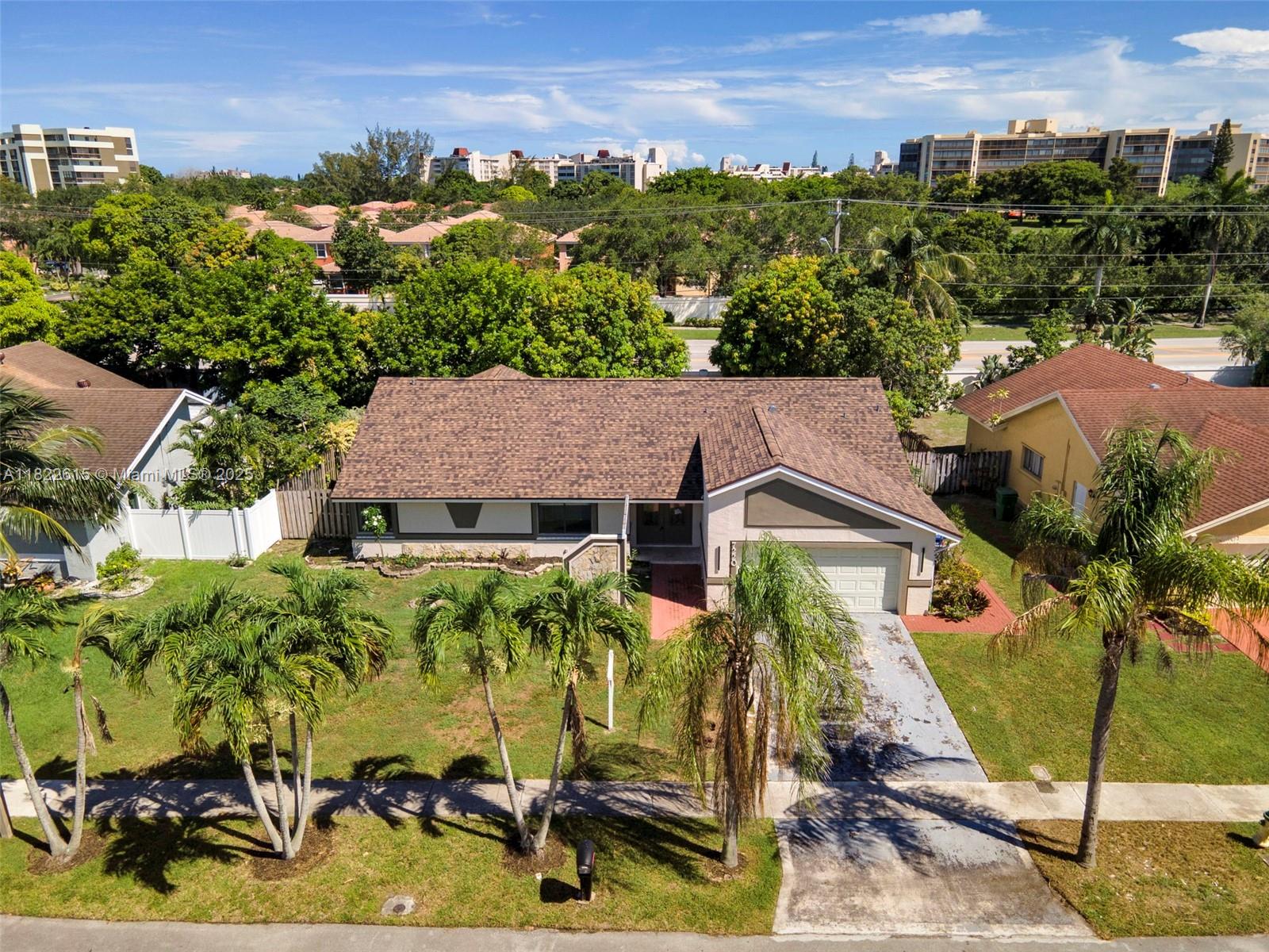 7220 NW 44th Ct