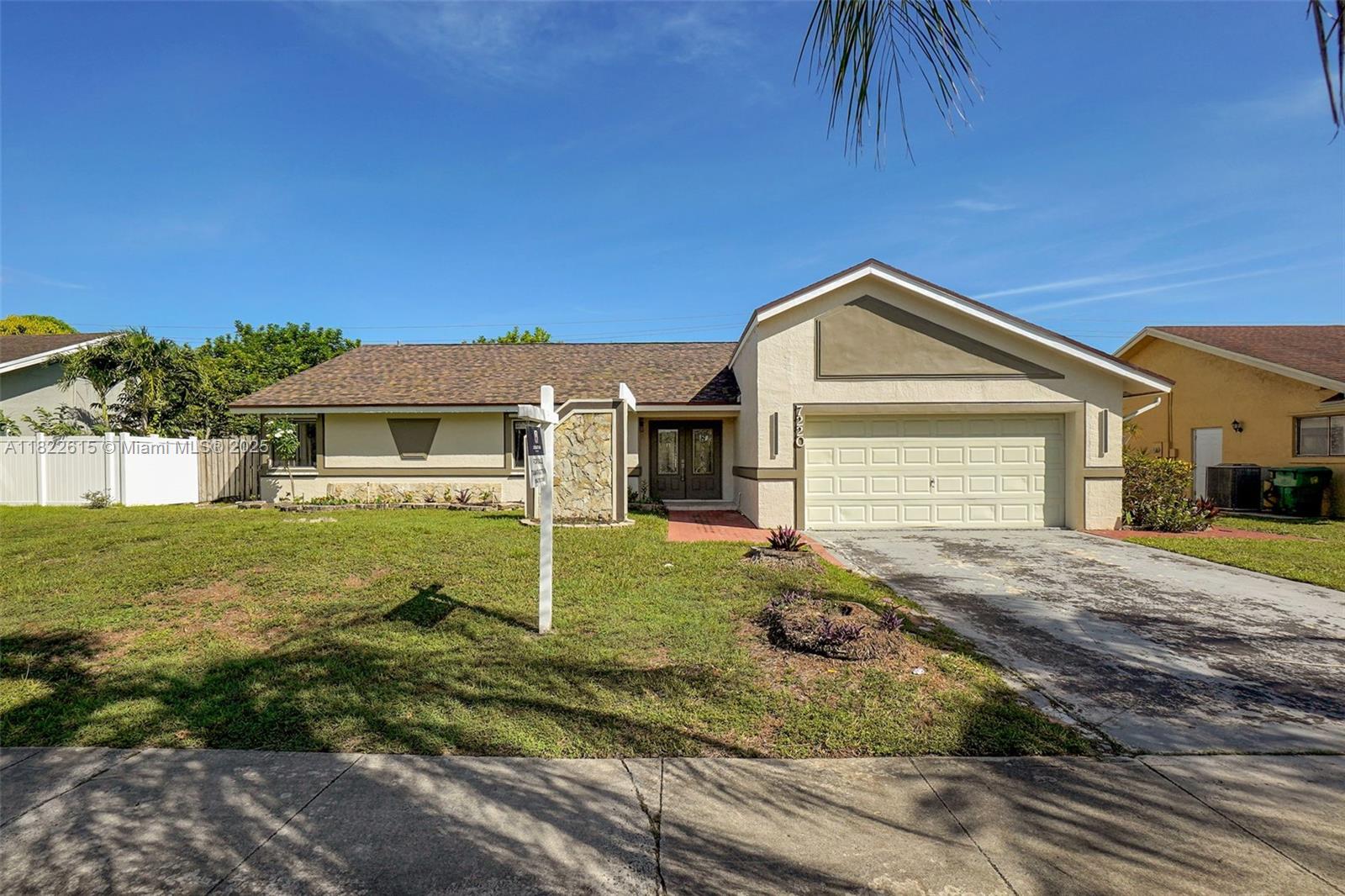 7220 NW 44th Ct