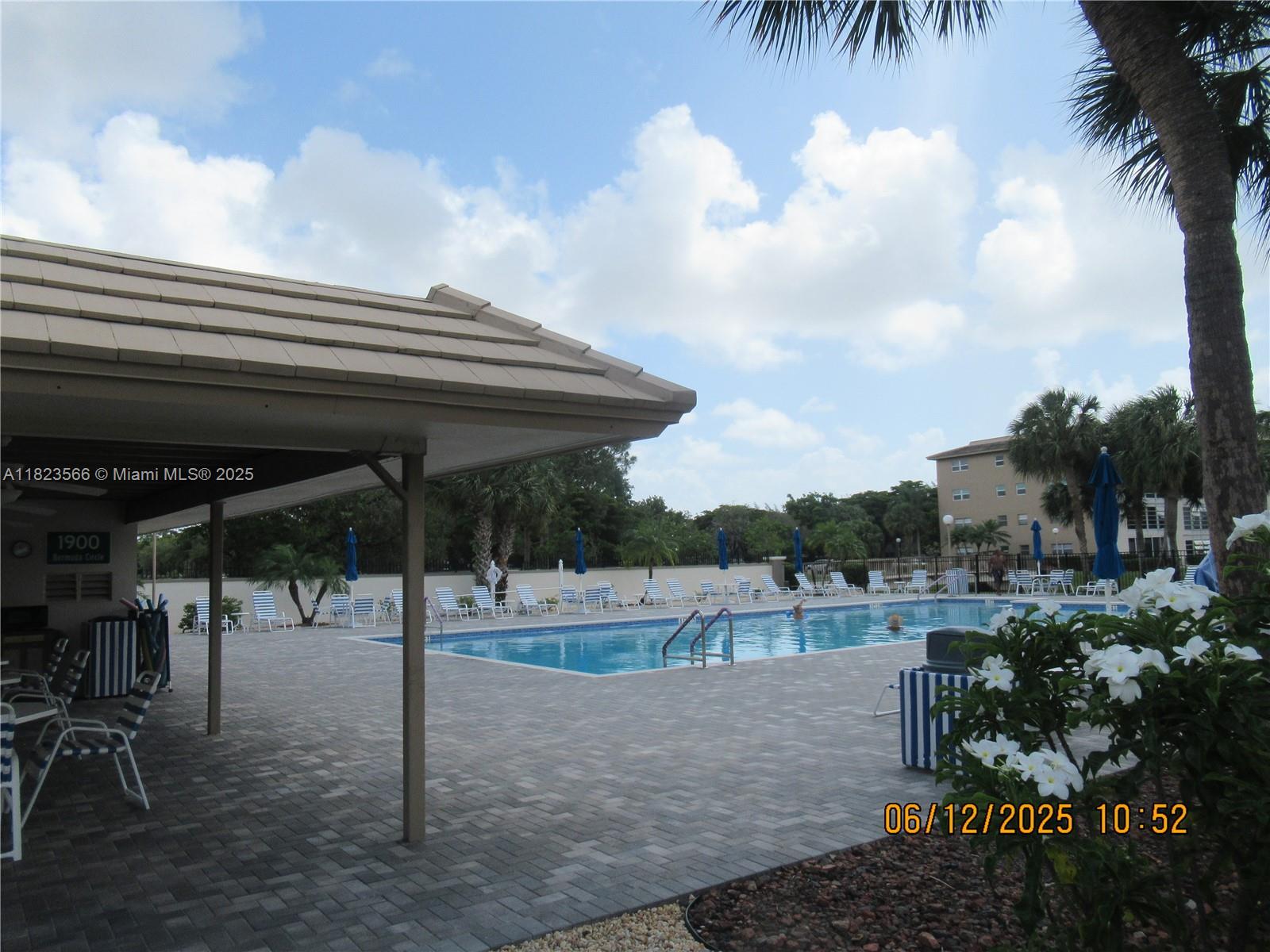 1901 Bermuda Cir # F1