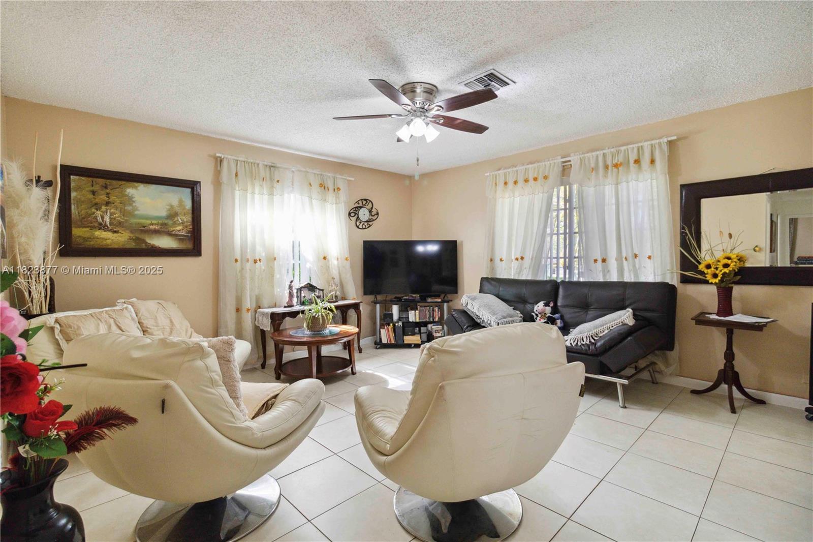 11301 NW 39th St
