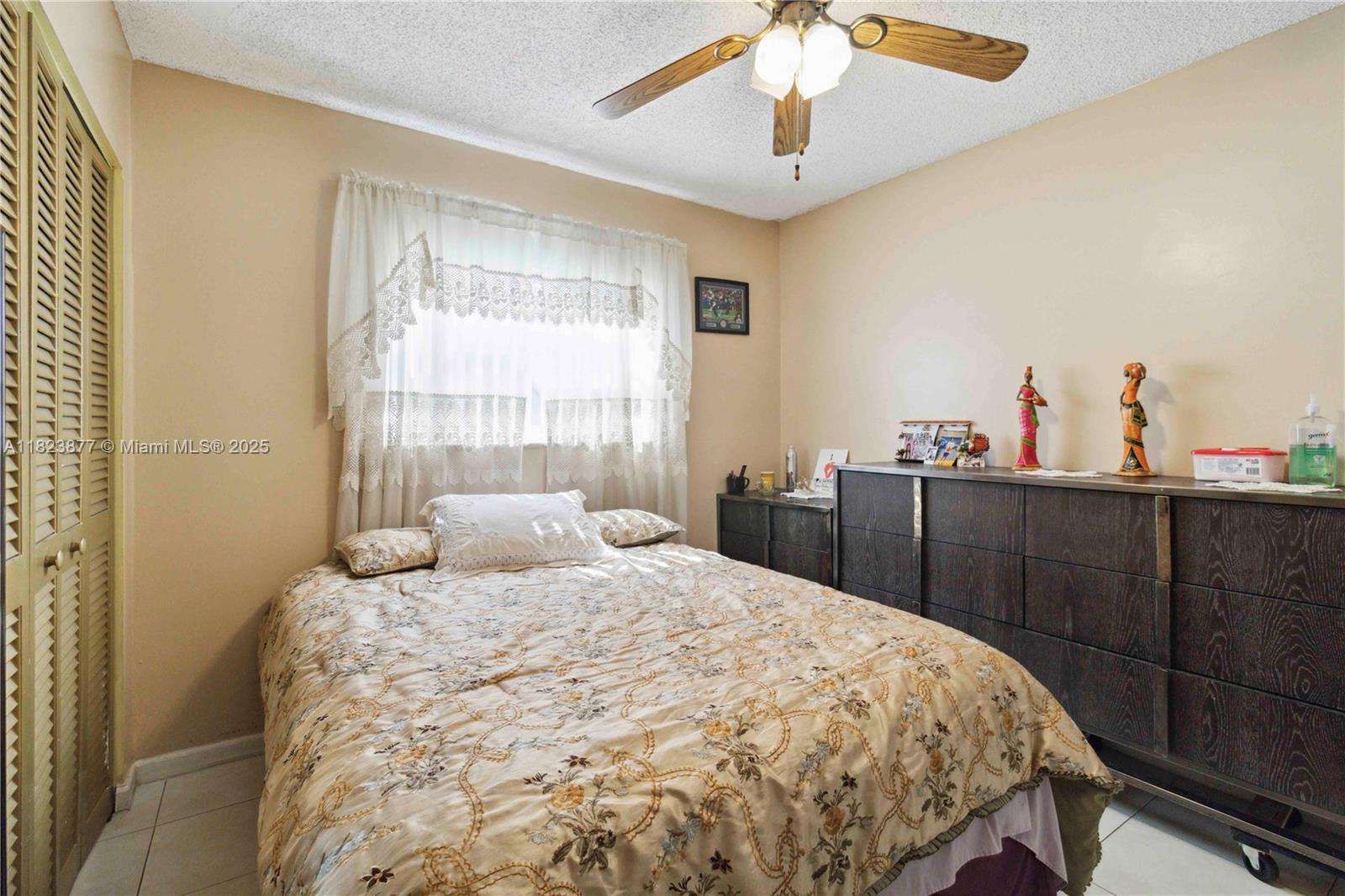 11301 NW 39th St
