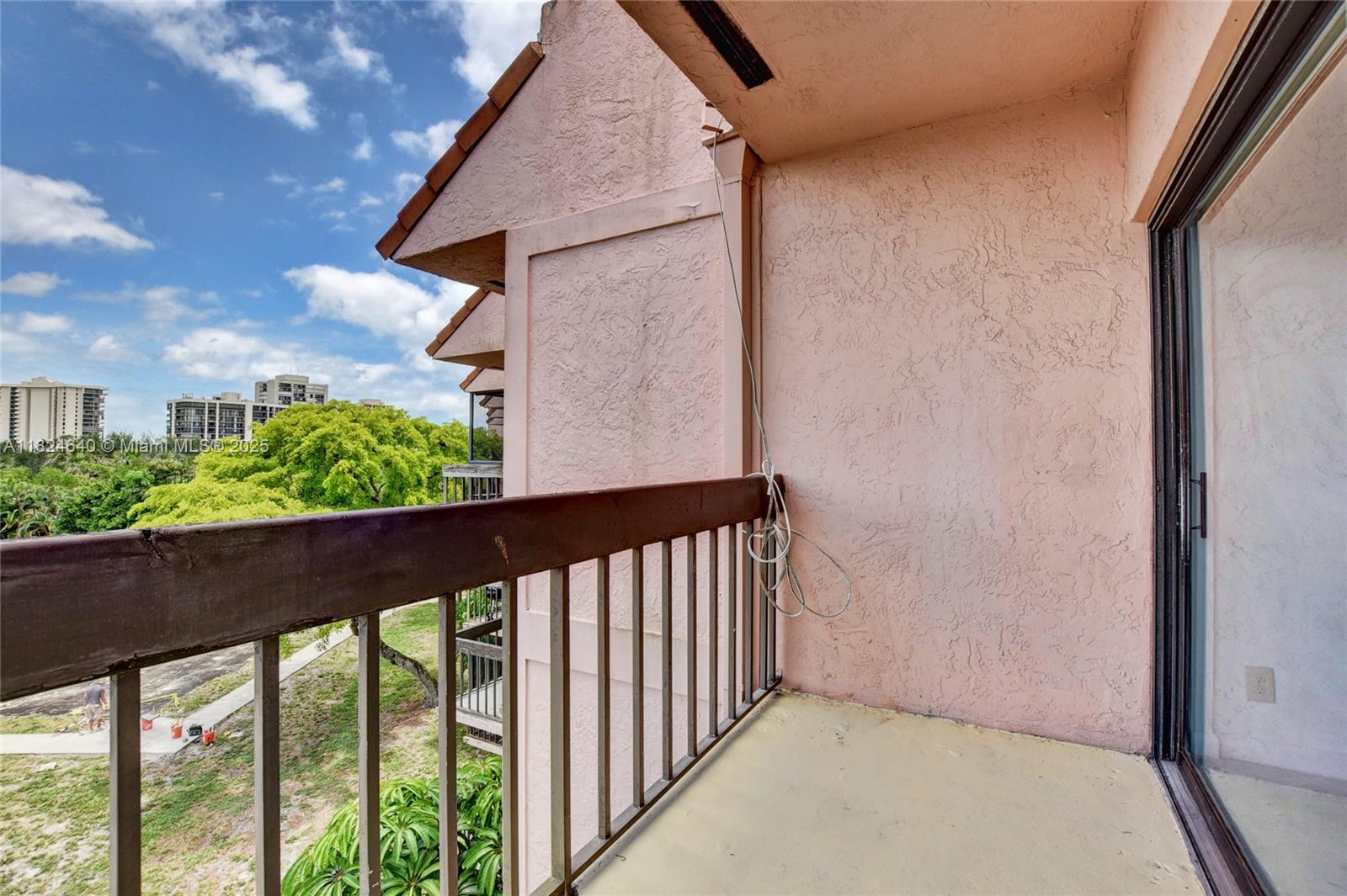 1750 N Congress Ave # 401