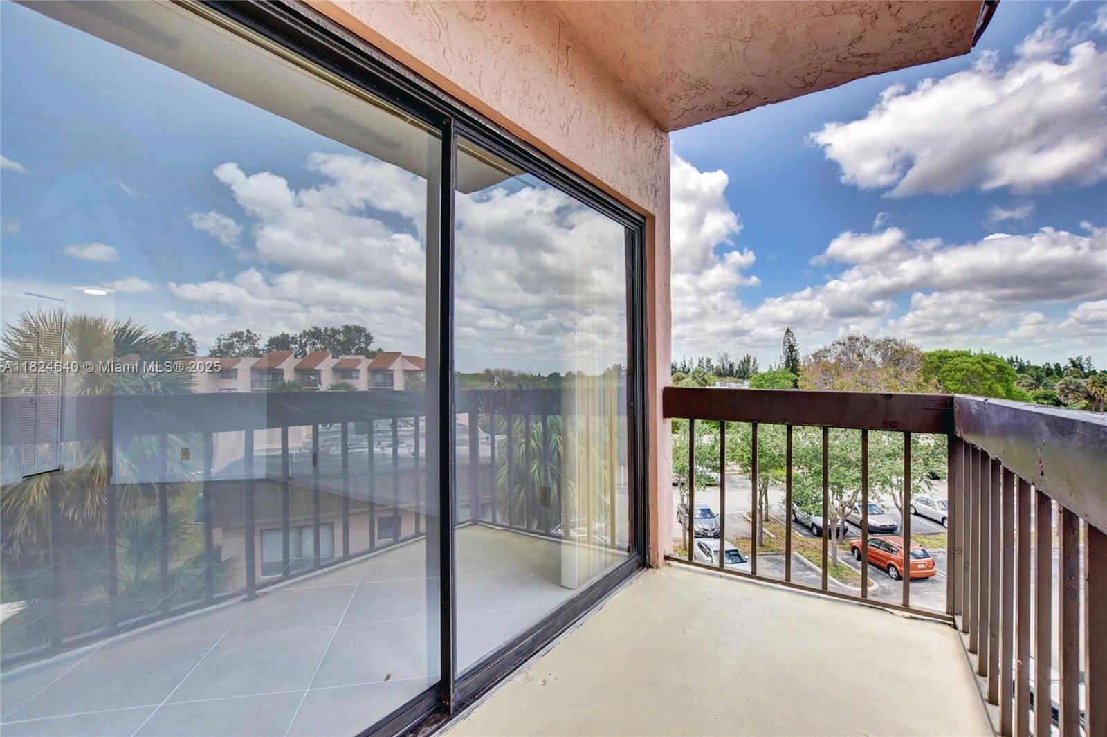 1750 N Congress Ave # 401