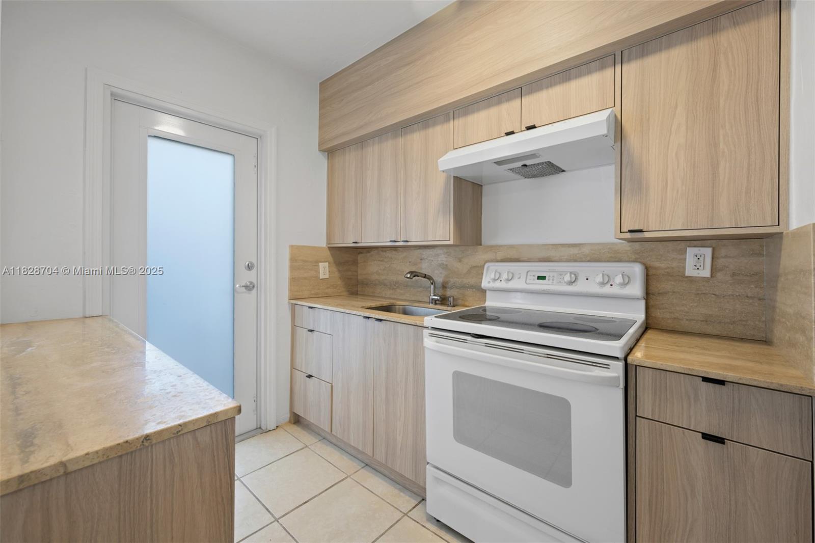 550 NE 82nd Ter # 4