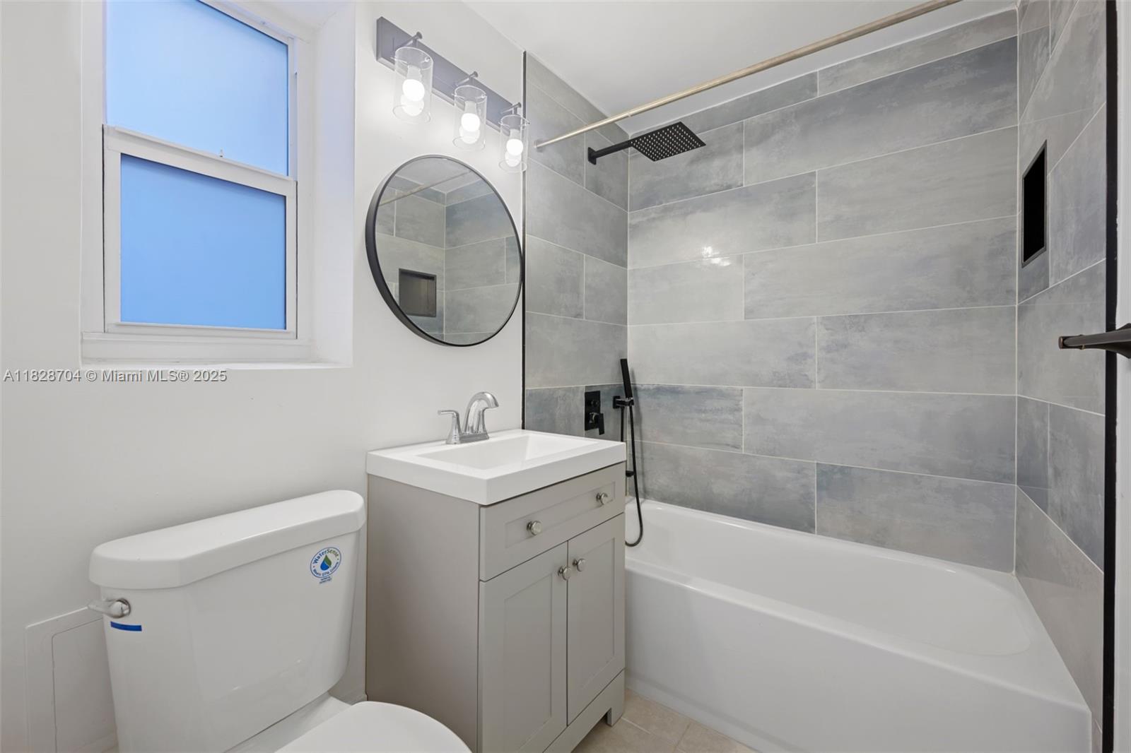 550 NE 82nd Ter # 4