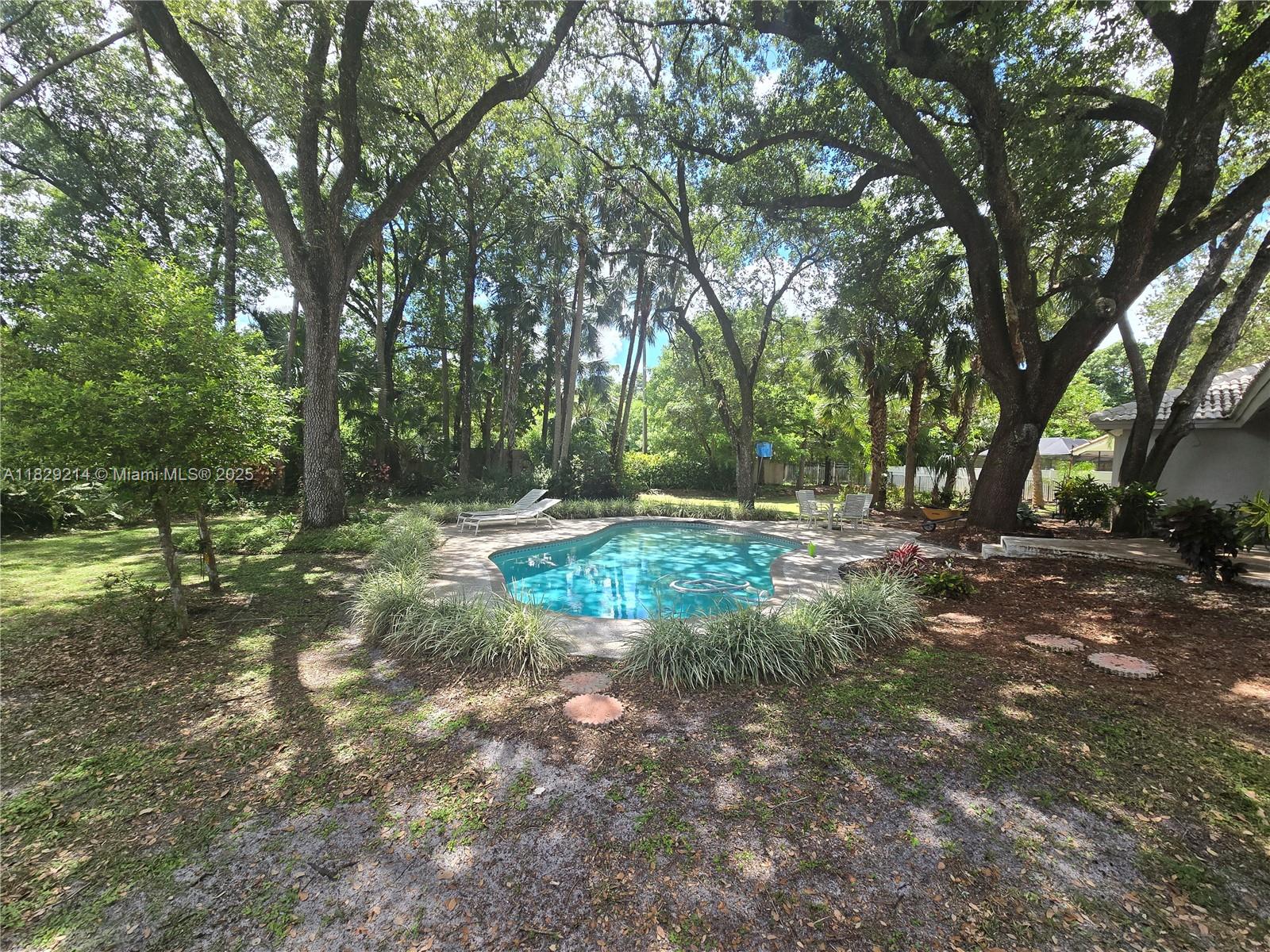 4960 NW 65th Ave