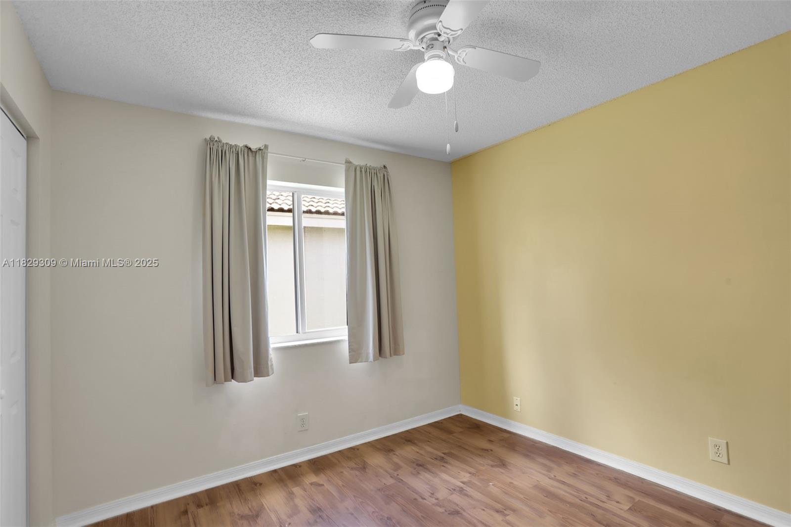 1153 Areca Way