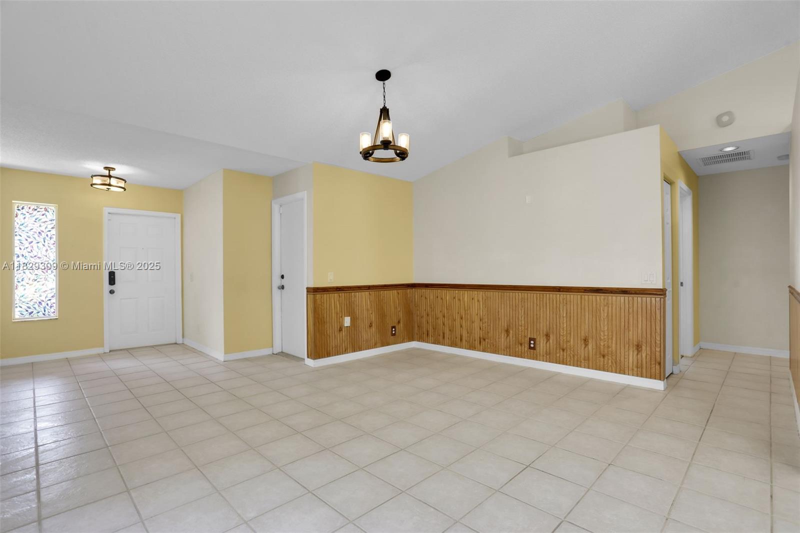 1153 Areca Way