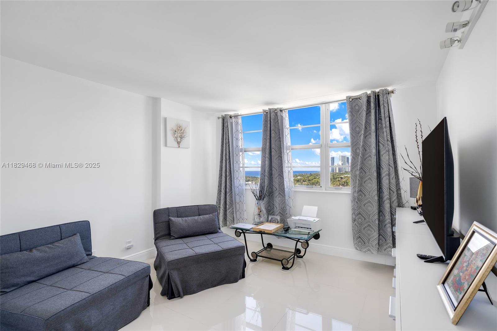 3161 S Ocean Dr # 1510
