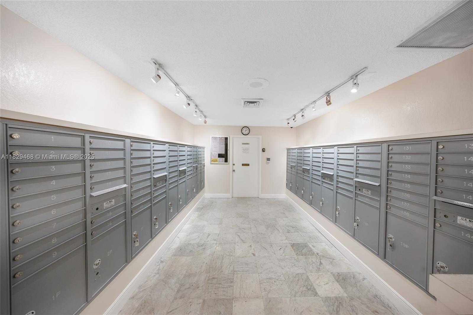 3161 S Ocean Dr # 1510