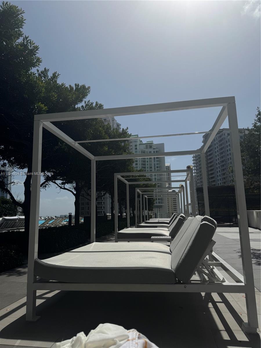 475 Brickell Ave # 4207