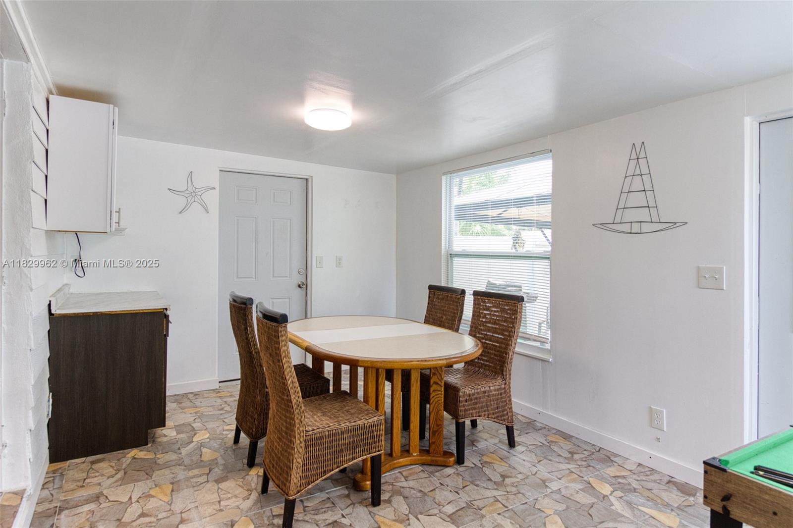 3039 Grant St # 3039