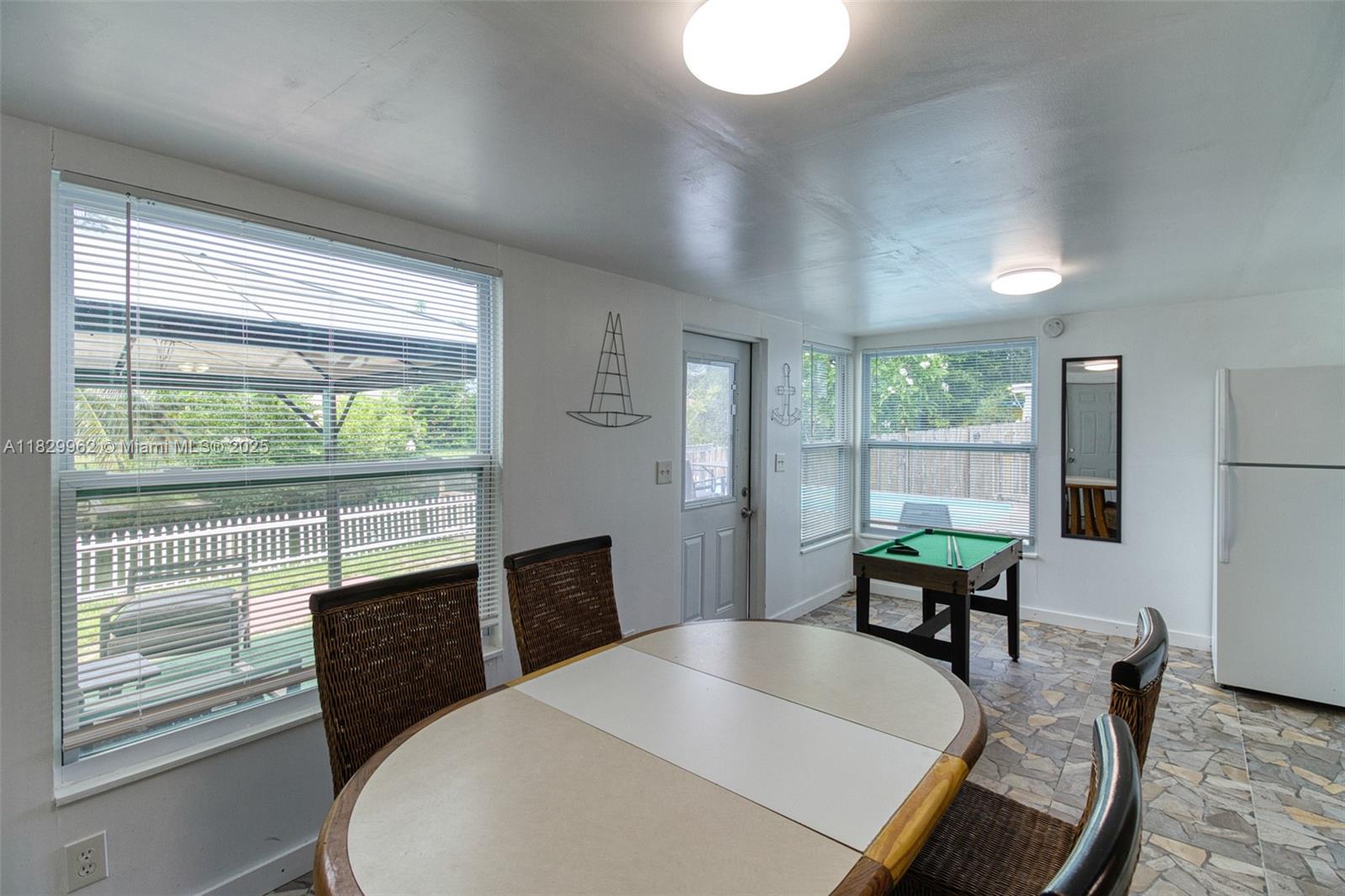 3039 Grant St # 3039