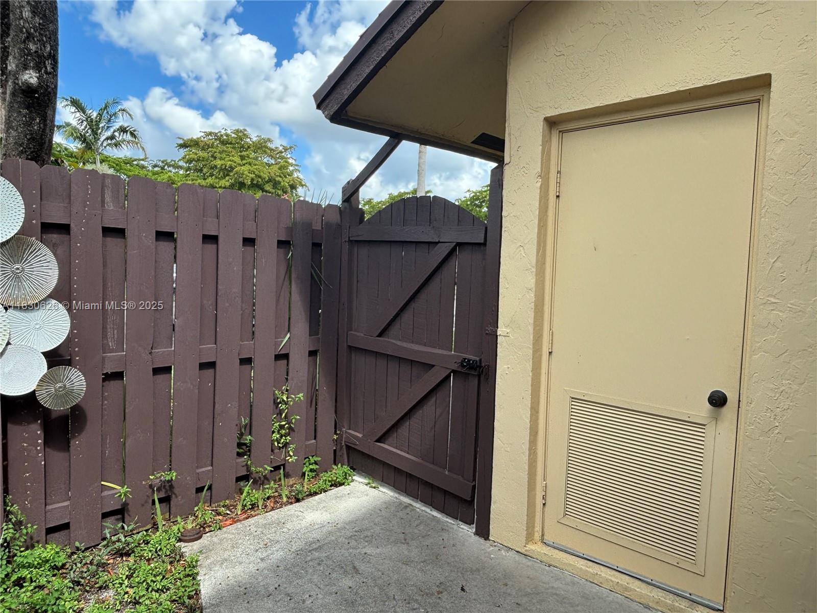 115 Fox Rd # 41 Unit: 2-41