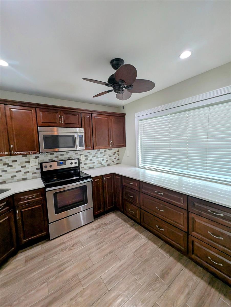 9579 SW 1st Ct # 9579