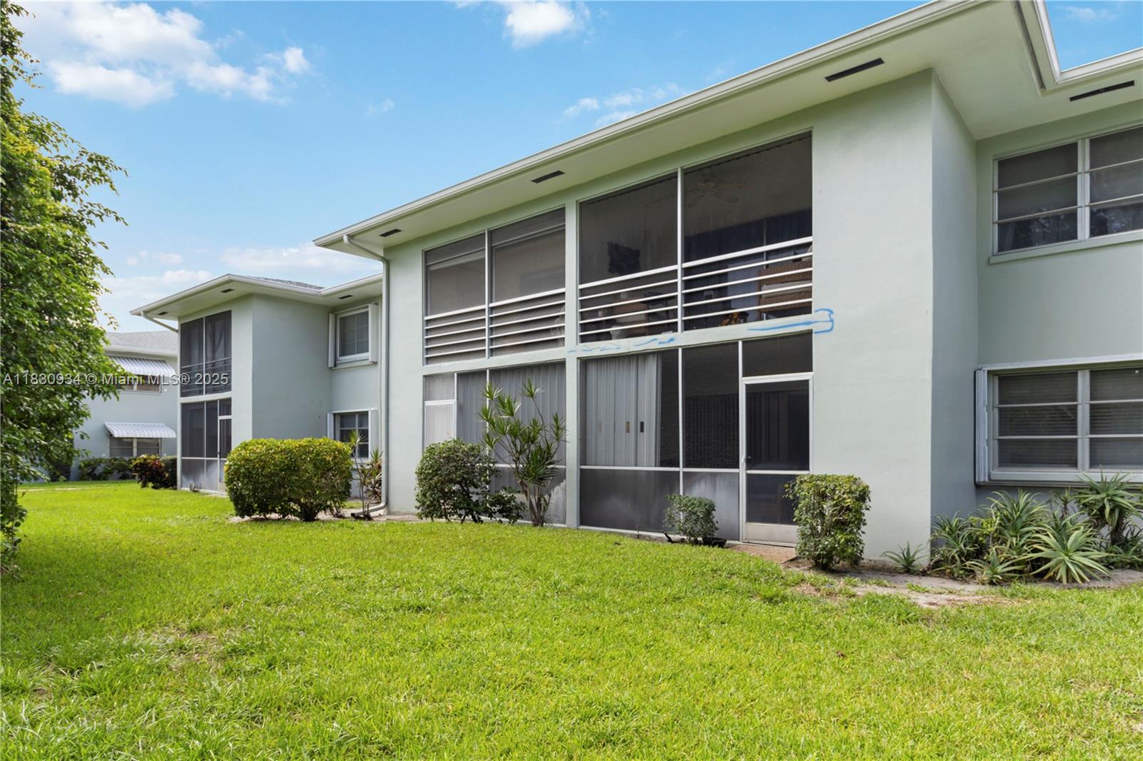 2340 SW 22nd Ave # 316