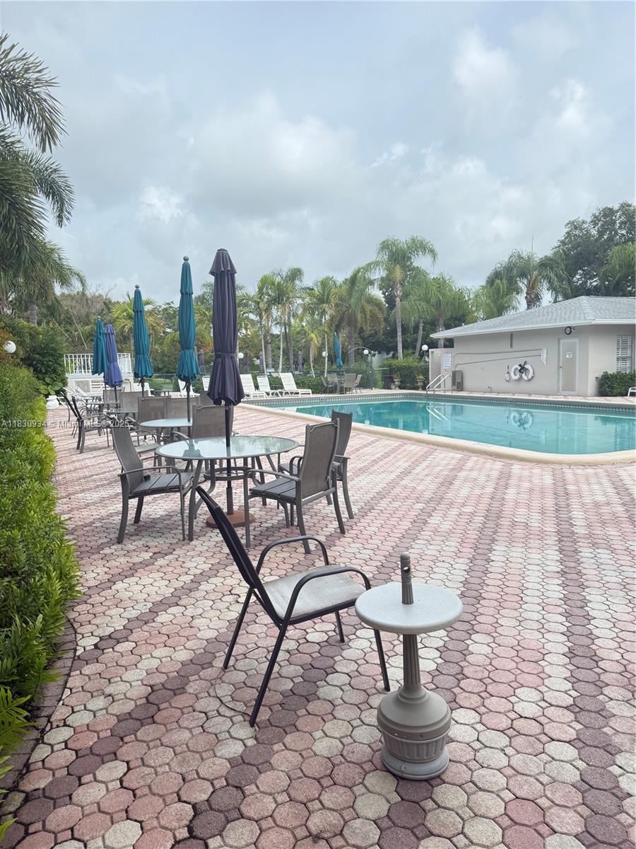2340 SW 22nd Ave # 316