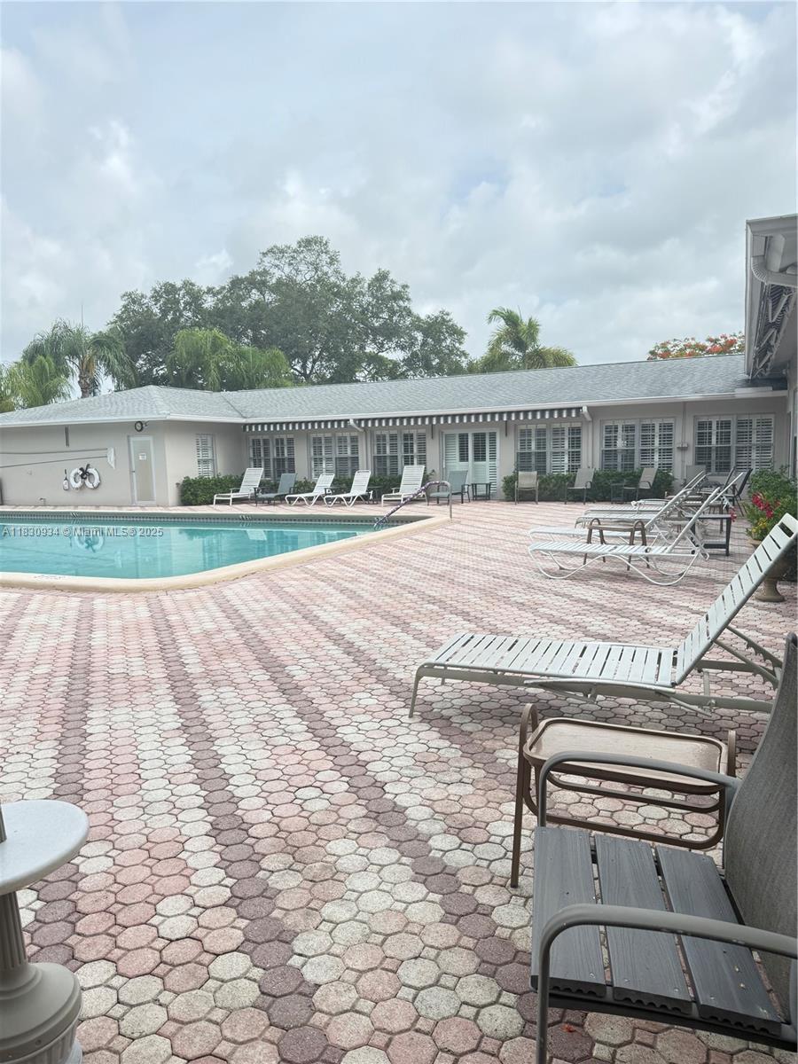 2340 SW 22nd Ave # 316