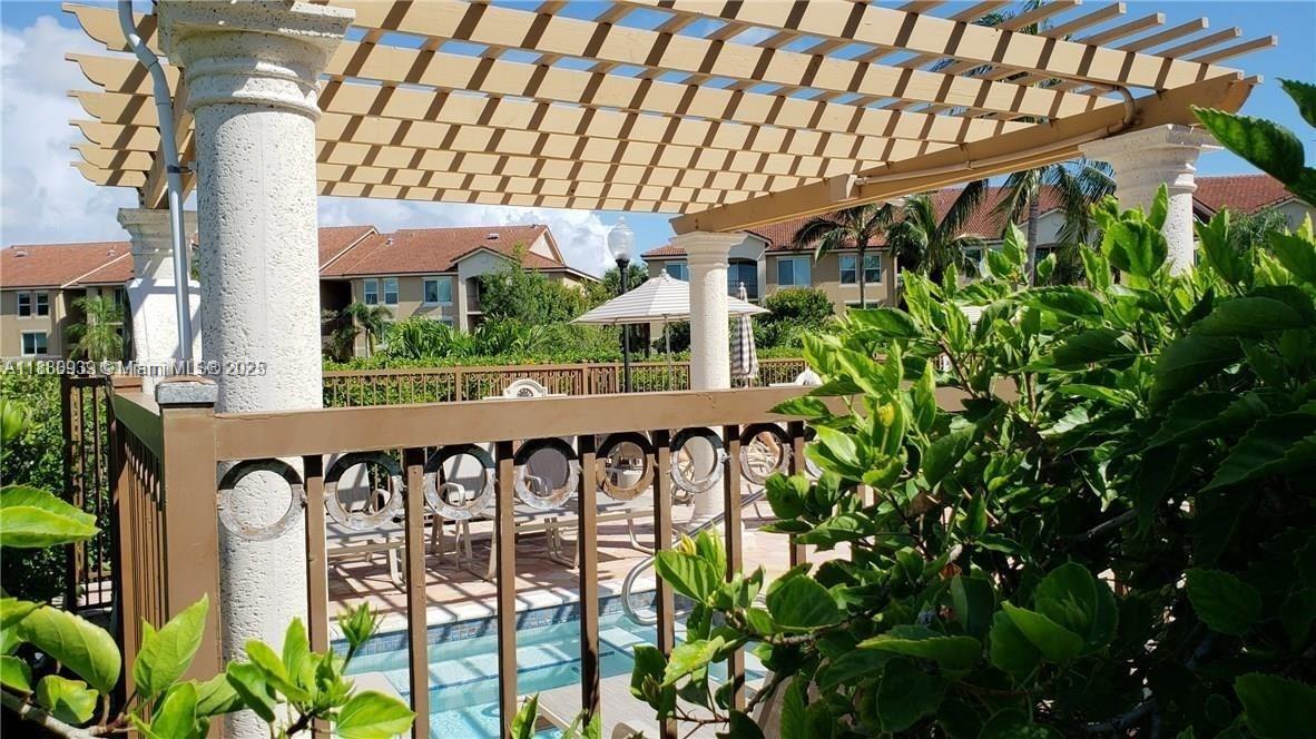 1117 Villa Cir # 1117
