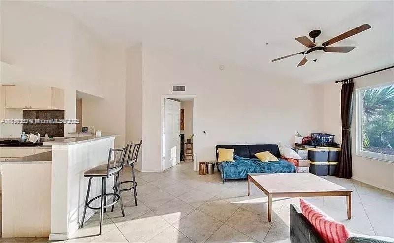 1117 Villa Cir # 1117