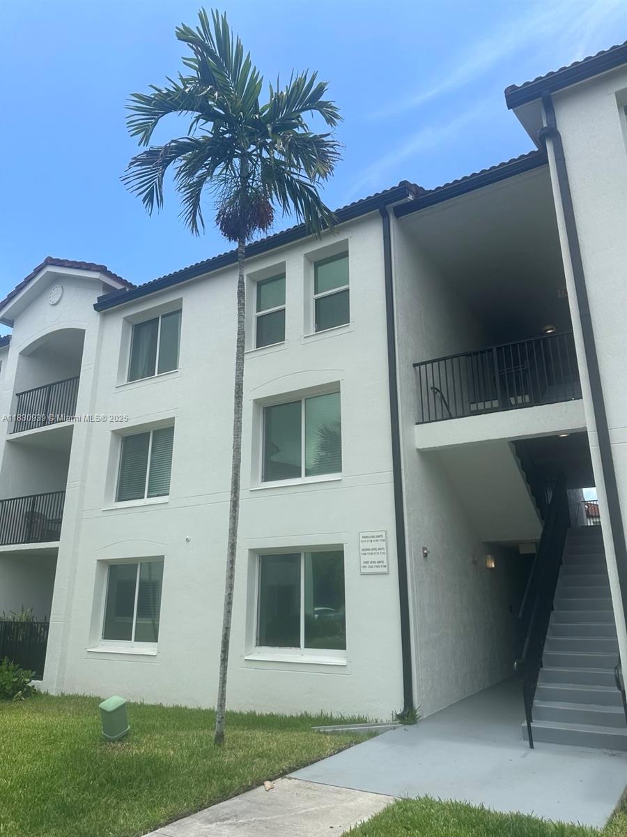 1117 Villa Cir # 1117