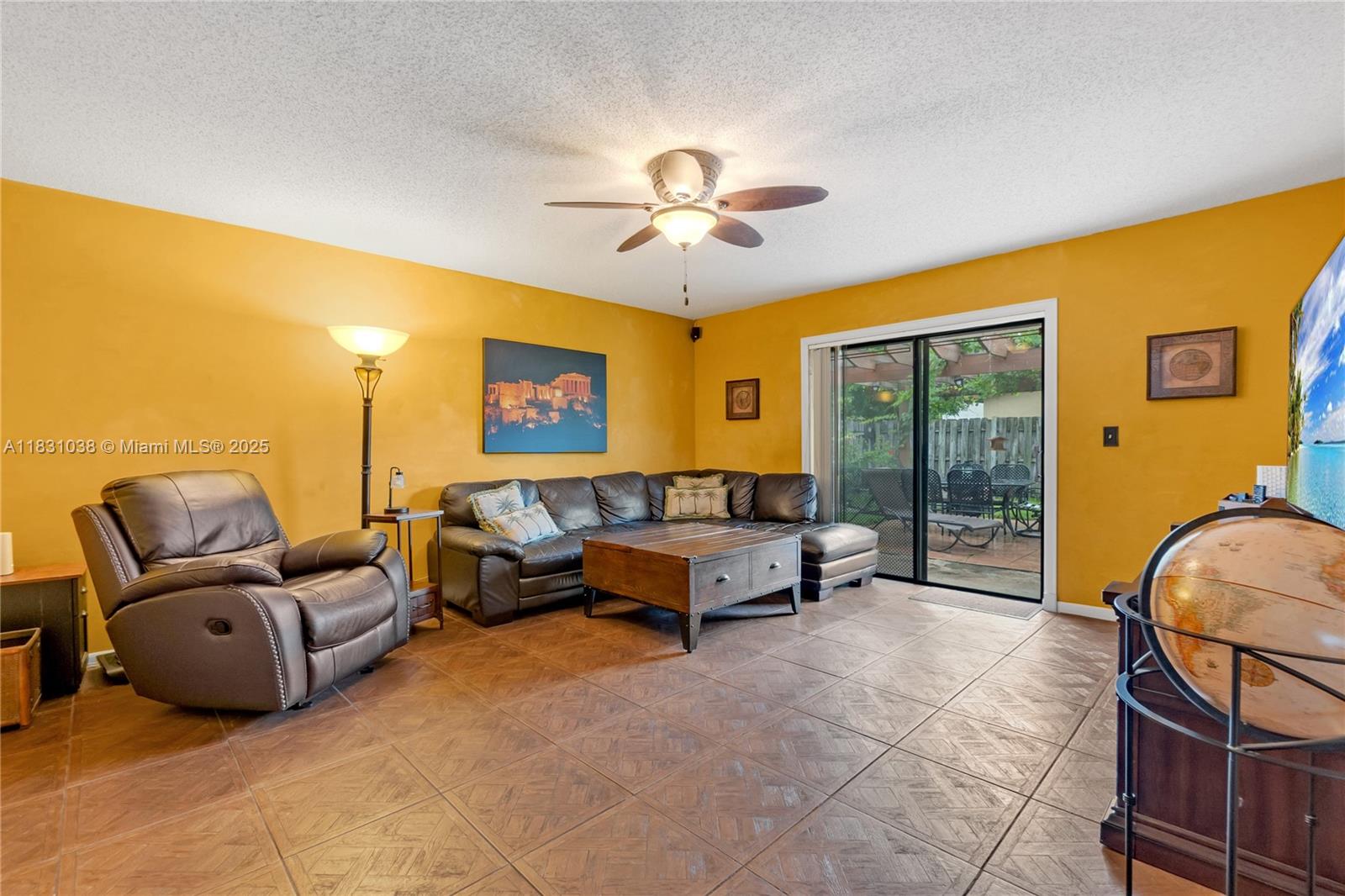 6740 NW 45th St