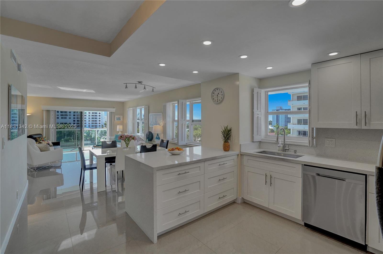 1620 N Ocean Blvd # 510