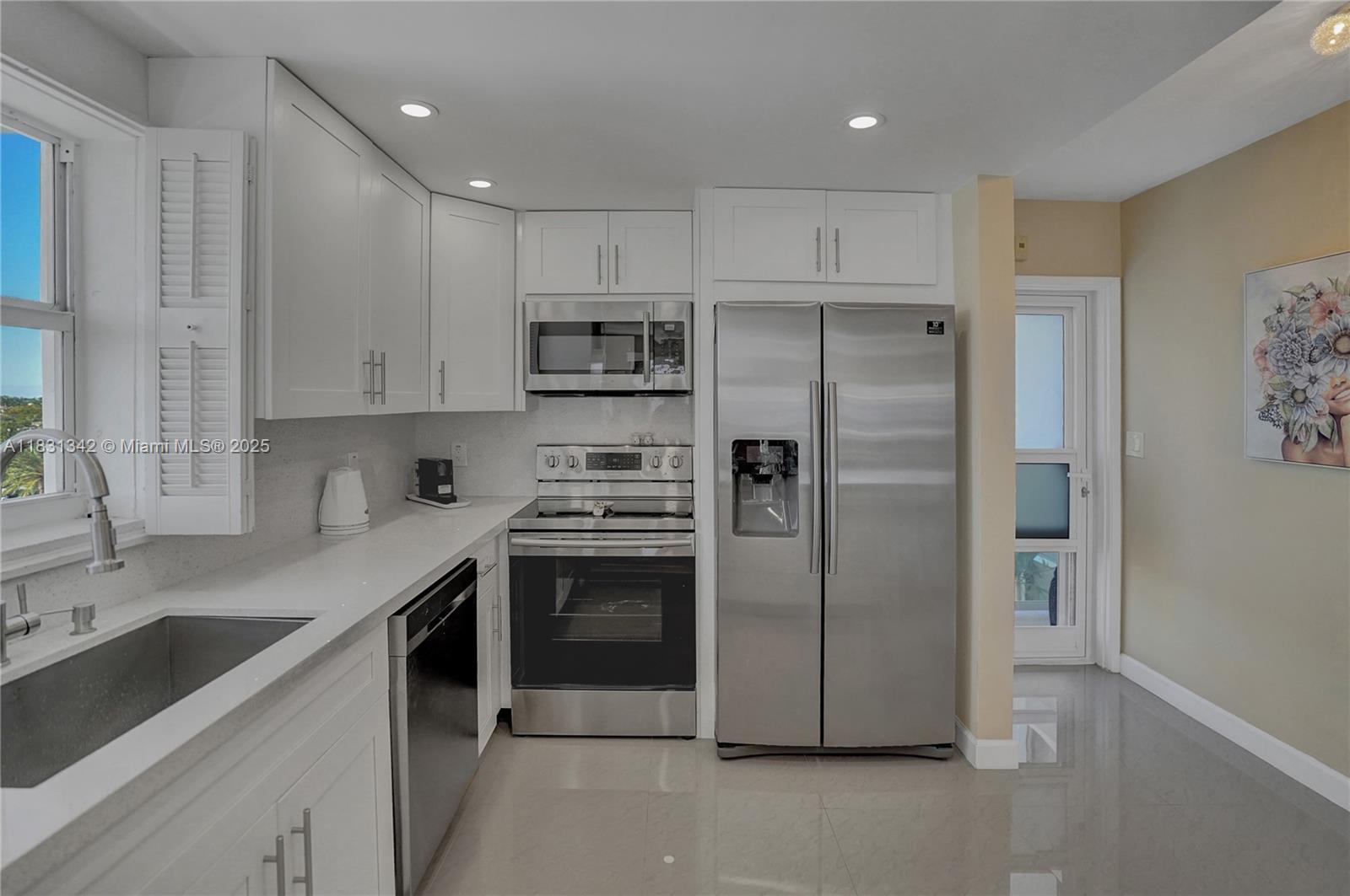1620 N Ocean Blvd # 510