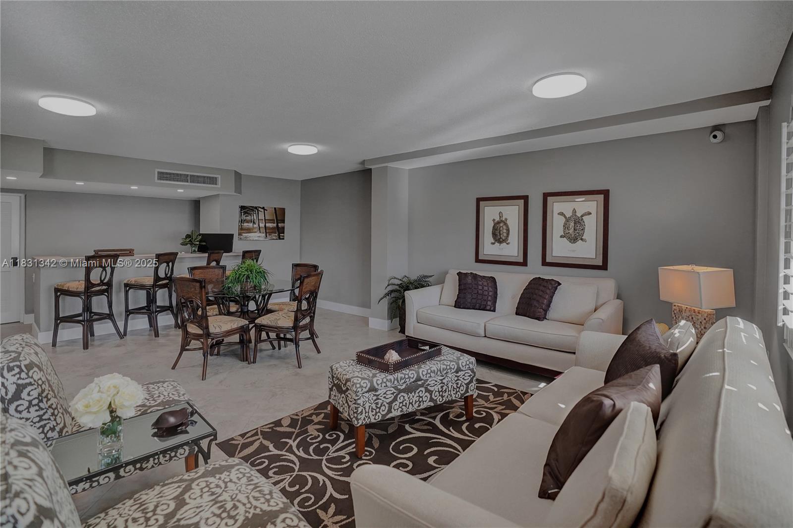1620 N Ocean Blvd # 510