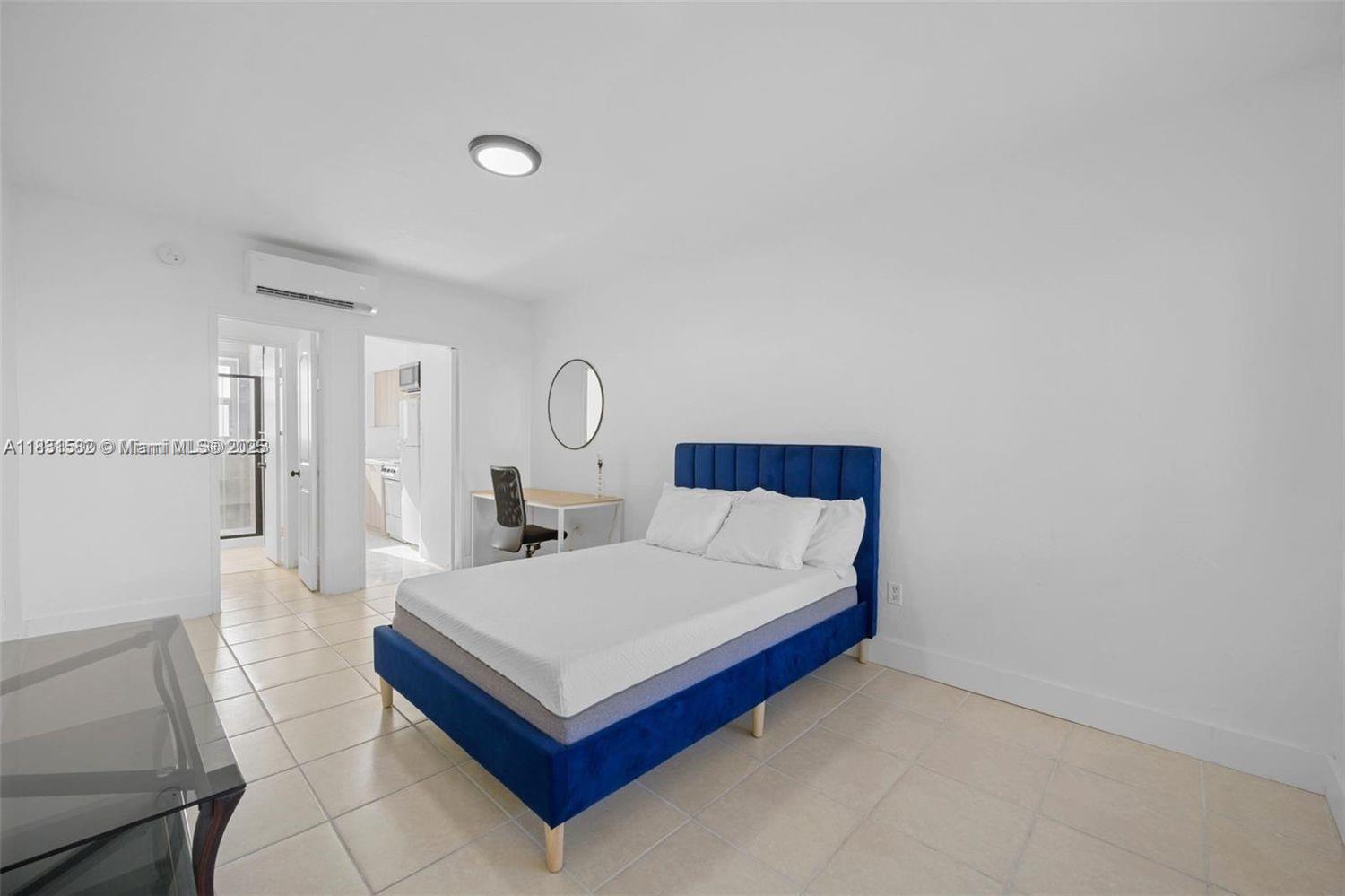 550 NE 82nd Ter # 3